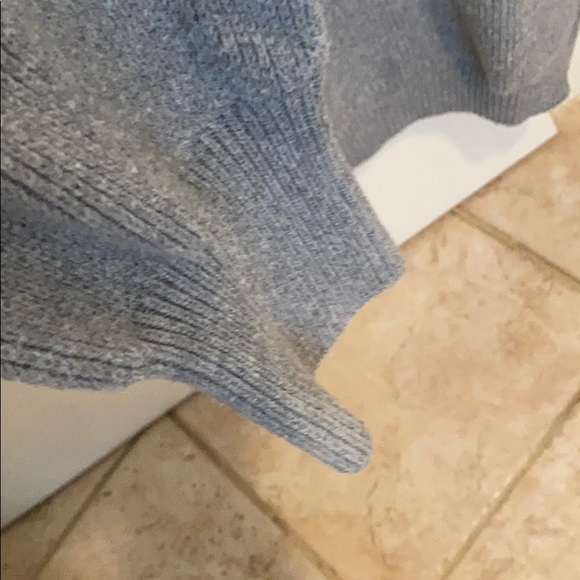 Lulu’s Grey Mock Neck Knit Sweater - Picture 4 of 7
